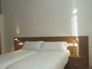 Bonavista Apartments - Eixample Barcelona 0*,